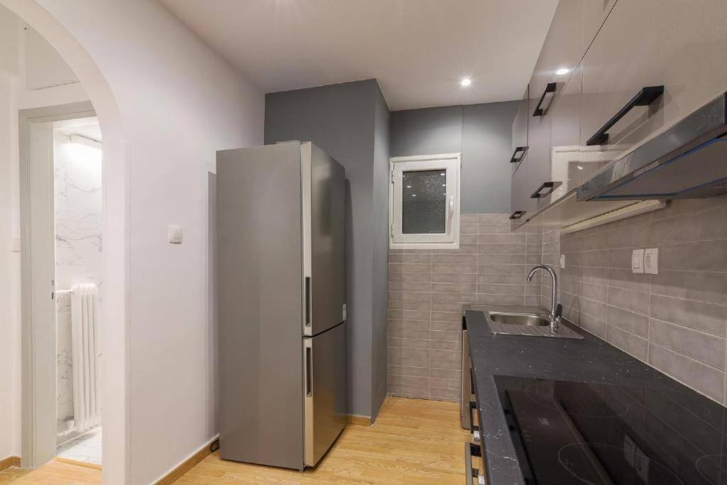 Fully Renovated 1 Bedroom Condo Athènes Extérieur photo