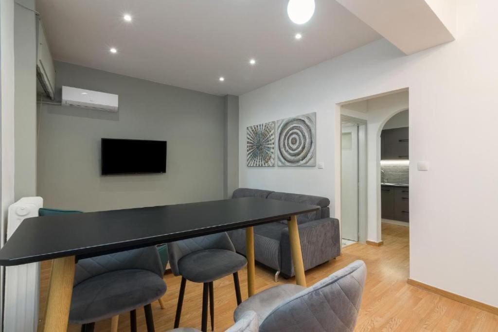 Fully Renovated 1 Bedroom Condo Athènes Extérieur photo
