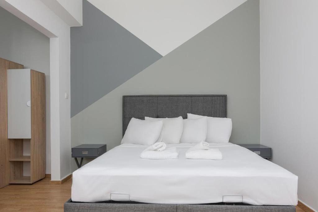 Fully Renovated 1 Bedroom Condo Athènes Extérieur photo